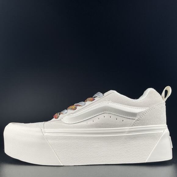 Vans Shoes - Vans Knu Skool Women’s Size 7 White Suede Casual Platform Sneaker Skate Shoe NEW